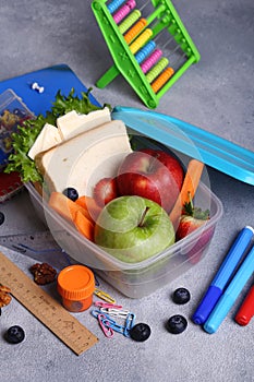 school lunch box