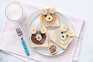 Pranzo O colazione. arachidi burro l'animale 