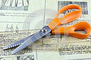 Scissors and sewing instructions