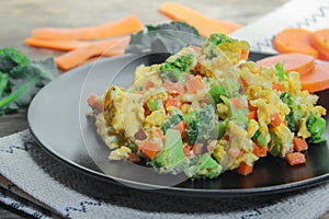 Scrambled Eggs with carrot and broccoli