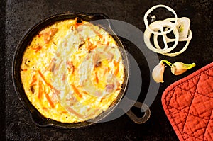 Scrambled eggs with ham