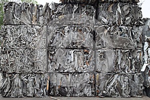 Scrap metal cubes