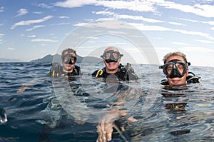 Scuba divers on surface befor dive