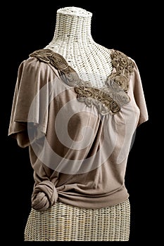 Sculpted flower neckline blouse knotted waist photo