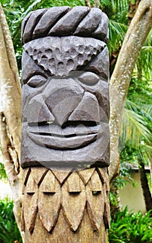 Sculpted Melanesian tiki totem in the Ile des Pins (Isle of Pines)