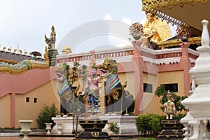 Sculpture, architecture and symbols of Buddhism, Thailand