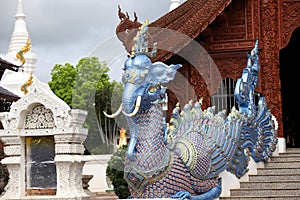 Sculpture, architecture and symbols of Buddhism, Thailand