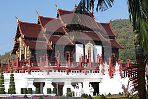 Sculpture, architecture and symbols of Buddhism, Thailand