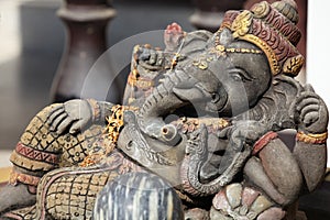 Sculpture, architecture and symbols of Buddhism, Thailand