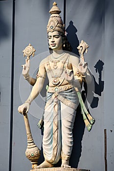 Sculpture, architecture and symbols of Hinduism and Buddhism