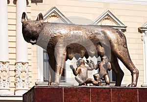 Sculpture of Capitoline Wolf - RAW format