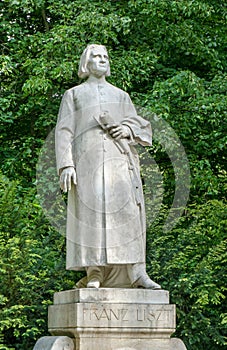 Sculpture of the composer Franz Liszt