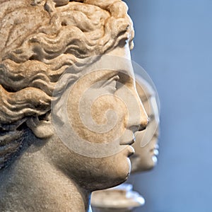 Sculpture heads