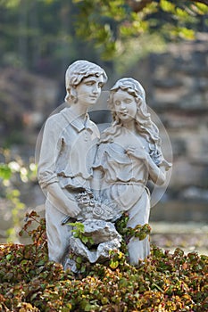 Sculpture of Lovers