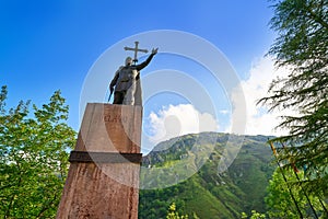 sculpture in mountains of covadonga