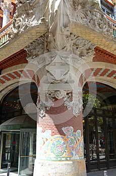 Sculpture at Palau de la MÃÂºsica Catalana photo