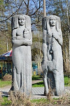 Sculpture at spring park