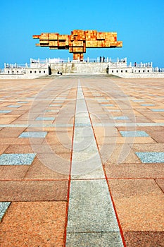 Sculpture in urban public square