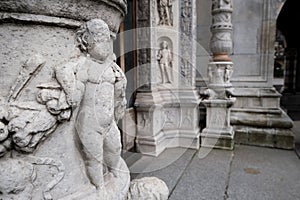 Sculptures, Como Cathedral, Italy