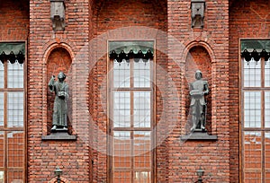 Sculptures in courtyard of the Stockholm Stadshuset, built in 1923. Examples of national romanticism in architecture, Sweden