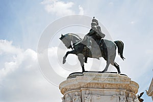 Sculptures of Vittorio Emmanuele monument photo