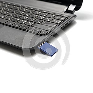 Sd card insert in laptop