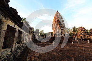 Sdok Kok Thom, Khmer temple