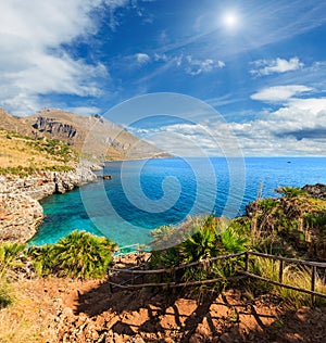 El mar bahía en Sicilia 