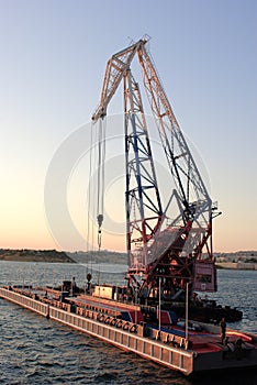 Sea crane