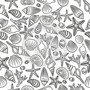 Sea life seamless pattern with shell and starfish doodle