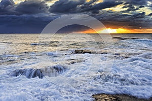 Sea Maroubra Surf over rocks