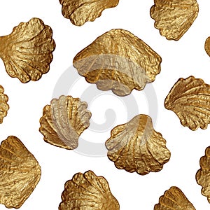 Sea shells seamless pattern. Hand painted gold background.