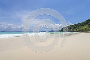 Sea view beautiful tropical beach background with horizon blue s