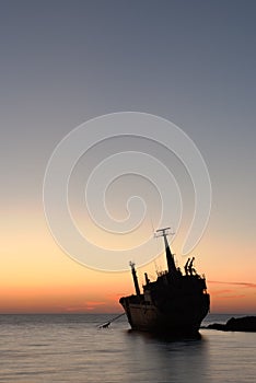 Seacaves Shipwreck photo