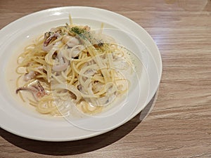 Seafood cabonara