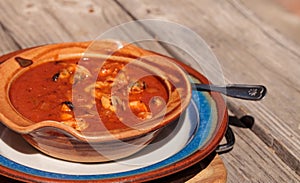 Seafood cioppino with French bread