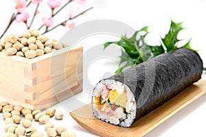 Seafood Rolled sushi and soy