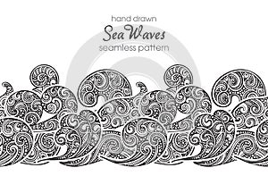 Seamless border pattern with hand drawn doodle sea waves.