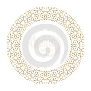 Seamless circle frame pattern in authentic arabian style.