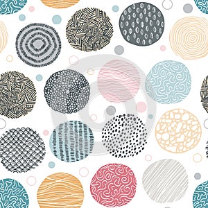 Seamless circle pattern. Doodle organic minimal shapes. Hand drawn geometric forms with decorative floral textures