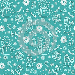 Seamless doodle pattern with snowmen and snowflakes