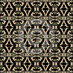 Seamless doodle vector pattern ethnic tribal style background.