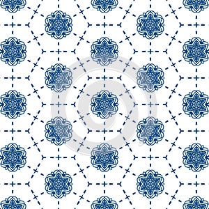 Seamless geometric blue traingle pattern in classic style. Repeating linear texture for wallpaper, packaging.