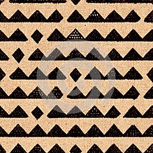 Seamless geometric pattern with triangles