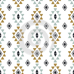 Seamless hand drawn geometric tribal pattern with rhombuses and triangles. Vector navajo design.