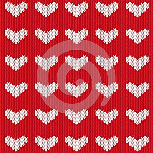 Seamless knitted heart