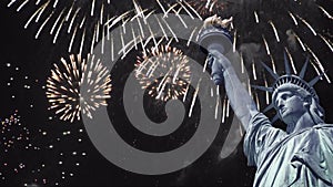 Seamless loop - Statue of liberty, night sky fireworks, HD video