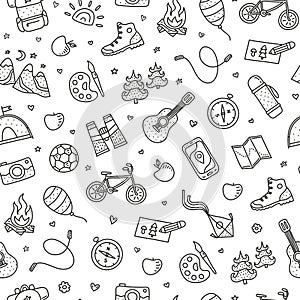 Seamless pattern with doodle kids camp, outdoor icons.