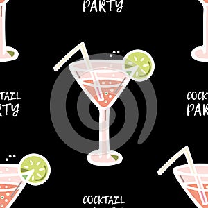 Seamless pattern of glasses with cocktail, bubbles and lemon slices, straws on a black background. Icon vector.