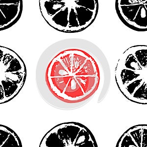 Seamless pattern with grunge citrus fruits, slices of black and red oranges